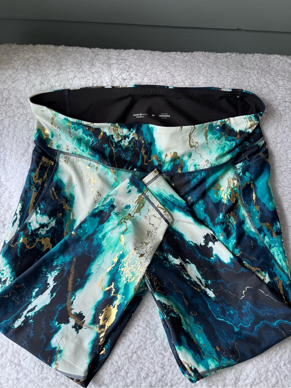 Women’s Plus Old Navy high rise leggings – Teal and Gold Marble Print